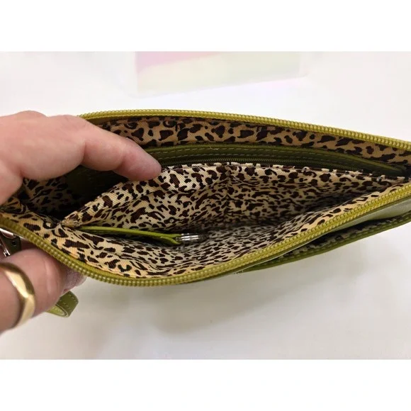 ILI genuine leather studded wristlet lime green clutch purse - Picture 7 of 7